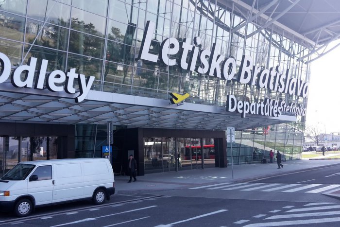 Ilustračný obrázok k článku Poplach na bratislavskom letisku! Lietadlo spoločnosti Ryanair smerujúce do Londýna sa muselo vrátiť