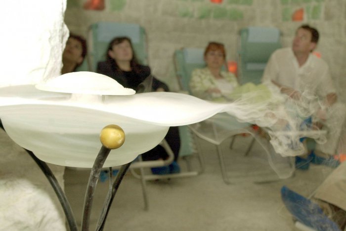 Ilustračný obrázok k článku Prešovská ZŠ a jej atraktívne plány: Rehabilitačné centrum so saunou aj soľnou jaskyňou!