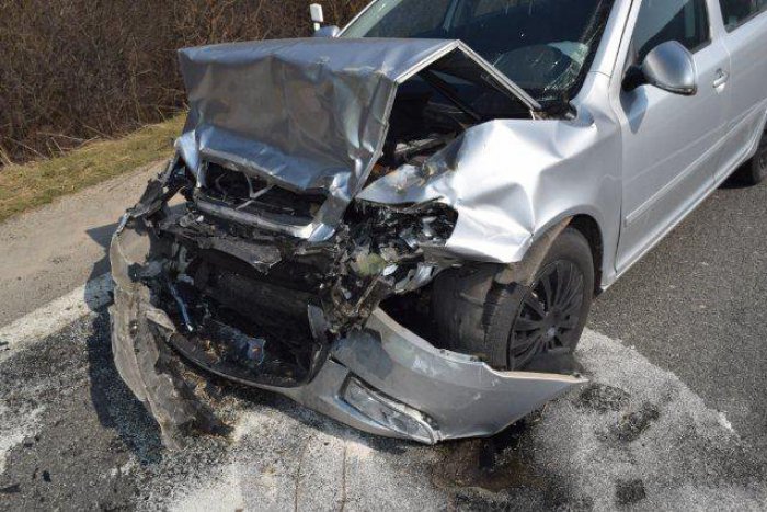 Ilustračný obrázok k článku Dopravná nehoda pri Hubovej: Ťažko zranenú vodičku (53) odviezol vrtuľník