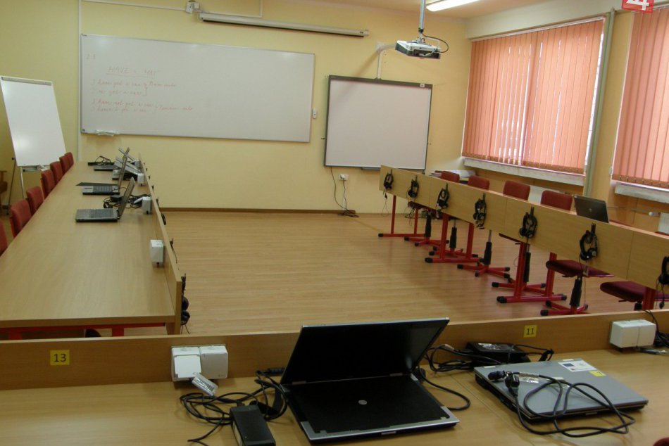 Ilustračný obrázok k článku Radnica chce zmodernizovať učebne na popradských základných školách