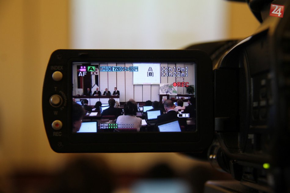 Ilustračný obrázok k článku Od roku 2021 nebude mesto Poprad priamo dotovať seniorský šport