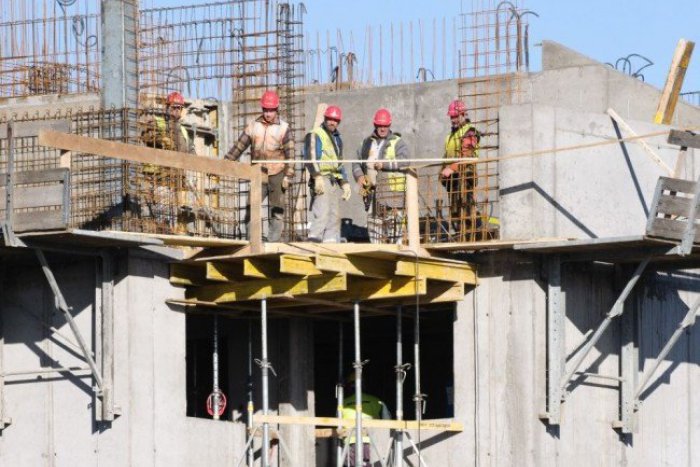 Ilustračný obrázok k článku Staviate dom? Pozor na zlodejov! Neznámy páchateľ kradne materiál zo stavieb