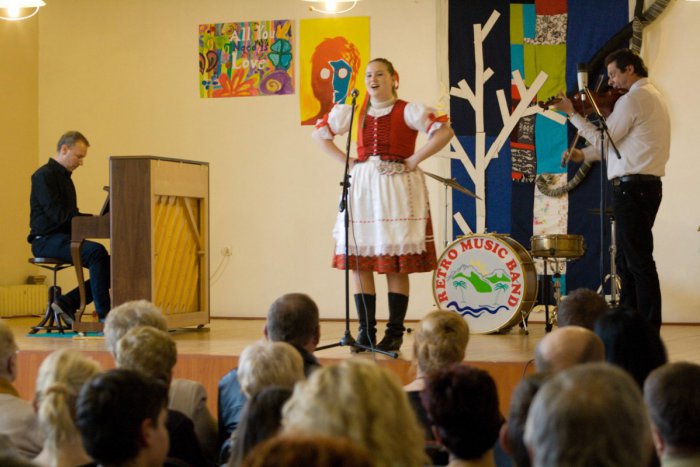 Ilustračný obrázok k článku VIDEO: Spoločný koncert žiakov a pedagógov ZUŠ v Rožňave