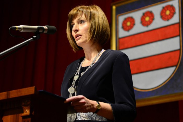 Ilustračný obrázok k článku Primátorka Turčanová na facebooku zaujala: Takto sme ju ešte nevideli! FOTO