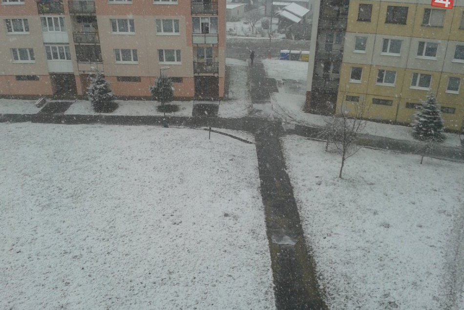 Ilustračný obrázok k článku Meteorológovia vydali varovanie pre Brezno. Spadnúť môžu desiatky centimetrov snehu