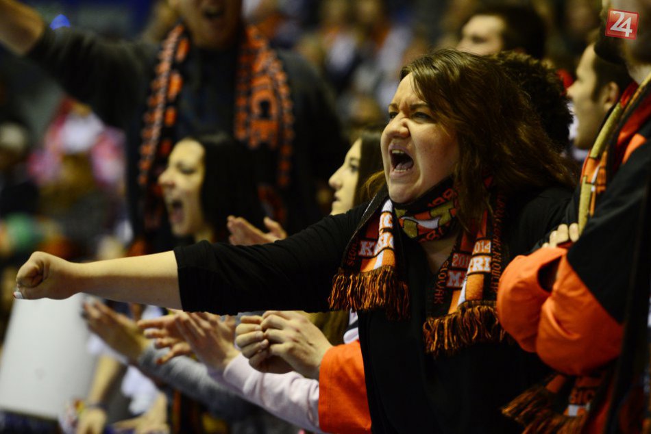 Ilustračný obrázok k článku V Steel Aréne by sa napätie dalo krájať: Zápas oceliarov proti Banskej Bystrici rozhodli až nájazdy!