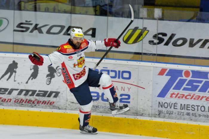 Ilustračný obrázok k článku Novinky z kuchyne HKM: Podkonický ukončil kariéru, Turek bude mať 2 asistentov