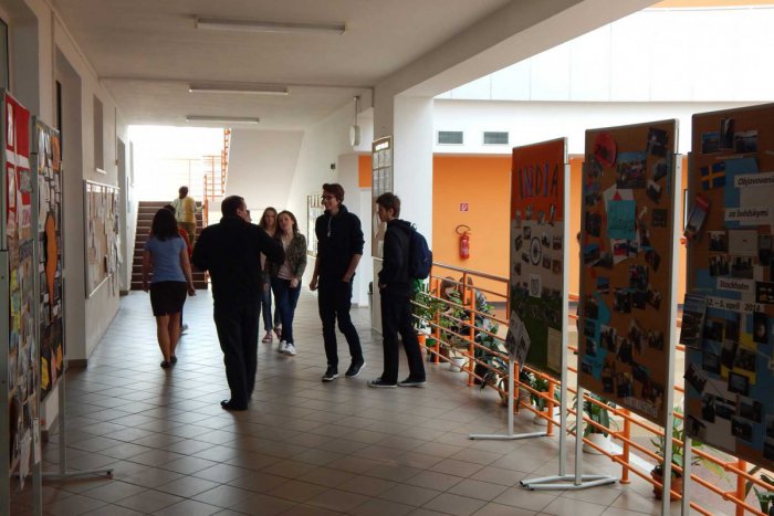 Ilustračný obrázok k článku Študenti a študentky rozhodli: Toto je najobľúbenejší učiteľ bilingválneho gymnázia v Žiline