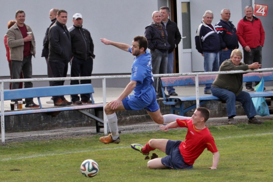 Ilustračný obrázok k článku Čaká nás ďalší víkend plný futbalu: PREHĽAD, kto si s kým zmeria sily v Brezne a okolí