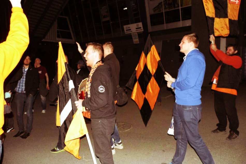 Ilustračný obrázok k článku Hokejová eufória v Košiciach: Prečítajte si dojmy fanúšikov po príchode k Steel Aréne