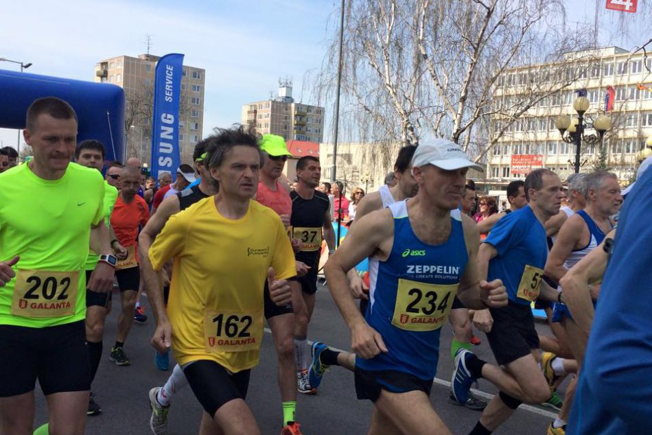 Ilustračný obrázok k článku Tradičné bežecké podujatie Beh okolo Slovnaftu odštartuje už zajtra