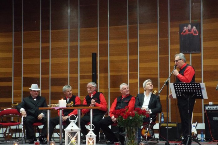 Ilustračný obrázok k článku OBRAZOM: Medzinárodné gala predstavenie BBH Talkshow v Rožňave