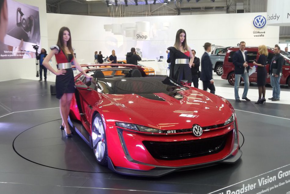 Ilustračný obrázok k článku Nitriansky Autosalón na plný plyn: Pripravte sa na stovky vystavovateľov a desiatky premiér