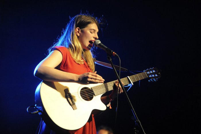 Ilustračný obrázok k článku Do Zvolena príde mladá a talentovaná nu-folková hudobníčka Katarzia. Kto vyhral 2 lístky?