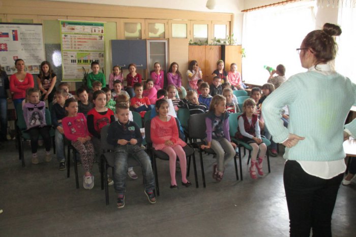 Ilustračný obrázok k článku FOTO: Slávik Slovenska aj v Rožňave, zapojili sa do neho naše najmenšie spevácke nádeje