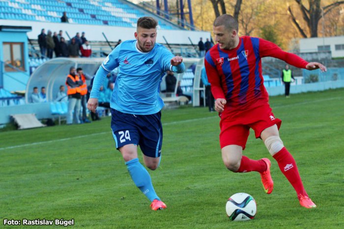 Ilustračný obrázok k článku Remíza pod Zoborom: Nitra nevyužila penaltu, Lokomotíva si odniesla bod