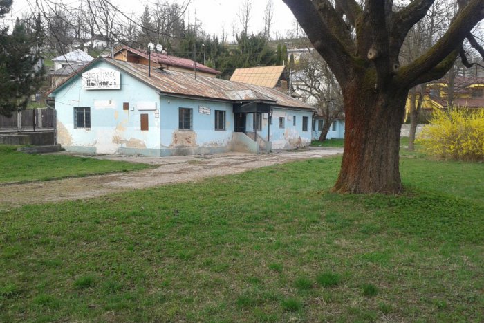 Ilustračný obrázok k článku Lesníci chcú z bývalej kolkárne spraviť školu: Bola by prvá na Slovenku