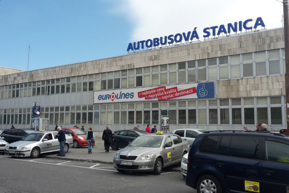 Ilustračný obrázok k článku Pripravuje sa výstavba novej autobusovej stanice na Mlynských Nivách. Ako bude vyzerať?