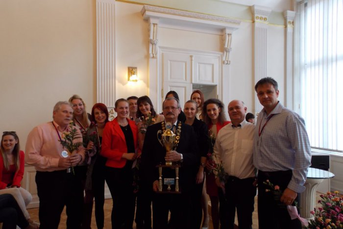 Ilustračný obrázok k článku Ženským klubom sa v sezóne mimoriadne darilo: Najúspešnejším športovkyniam zablahoželal aj primátor