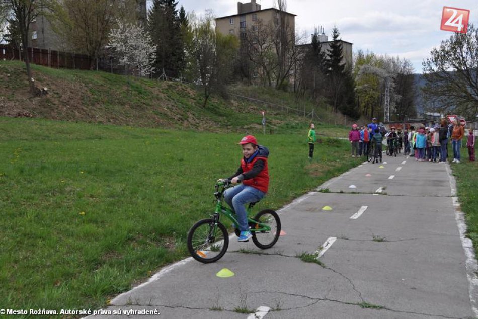 Ilustračný obrázok k článku OBRAZOM: Otvorenie letnej sezóny na Detskom dopravnom ihrisku
