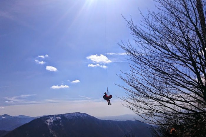 Ilustračný obrázok k článku Srdcová nevoľnosť na Veľkom Šípe: Ružomberčan ratoval slovenskú turistku (65), zasahoval vrtuľník