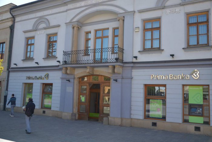 Ilustračný obrázok k článku Rušné poludnie v Prešove: Pobočku známej banky prehľadávali policajti