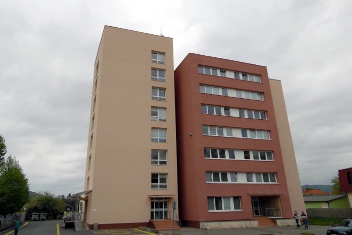 Ilustračný obrázok k článku Humenská nemocnica rekonštruuje priestory: Nakúpi i nové prístroje a zariadenie