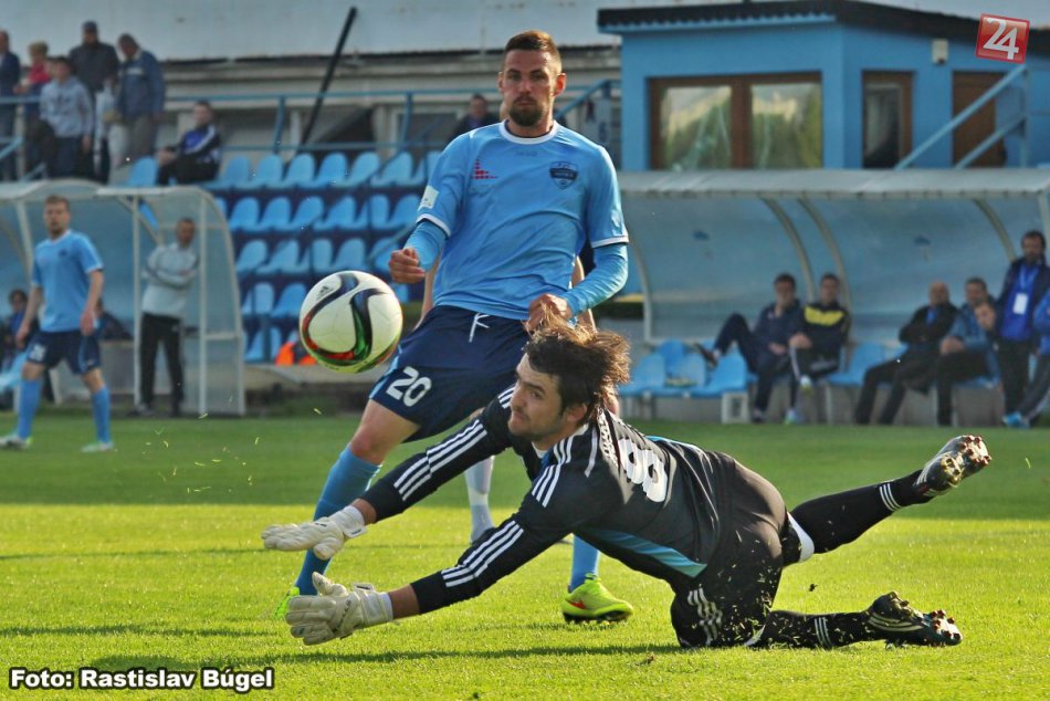 Ilustračný obrázok k článku Poradie futbalových strelcov: Tabuľke kraľuje Paukner, polepšil si Urblík