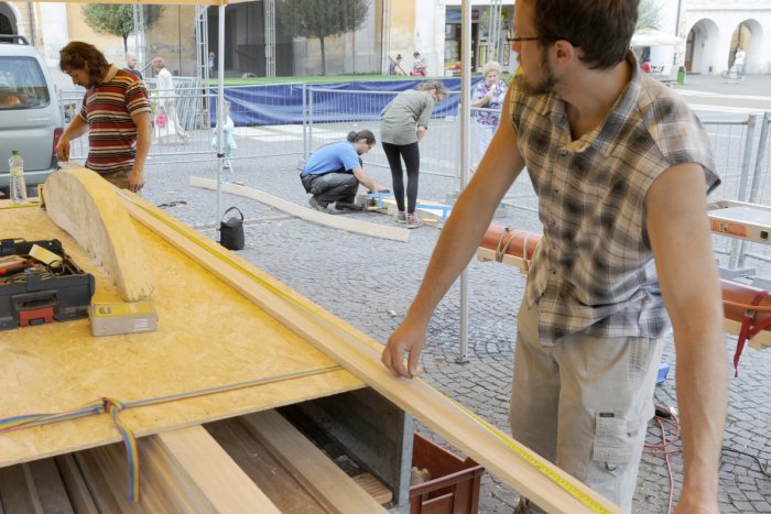 Ilustračný obrázok k článku Po dlhých mesiacoch sa konečne dočkáme: V Žiline opäť vyrastú letné terasy, aká situácia je tento rok?