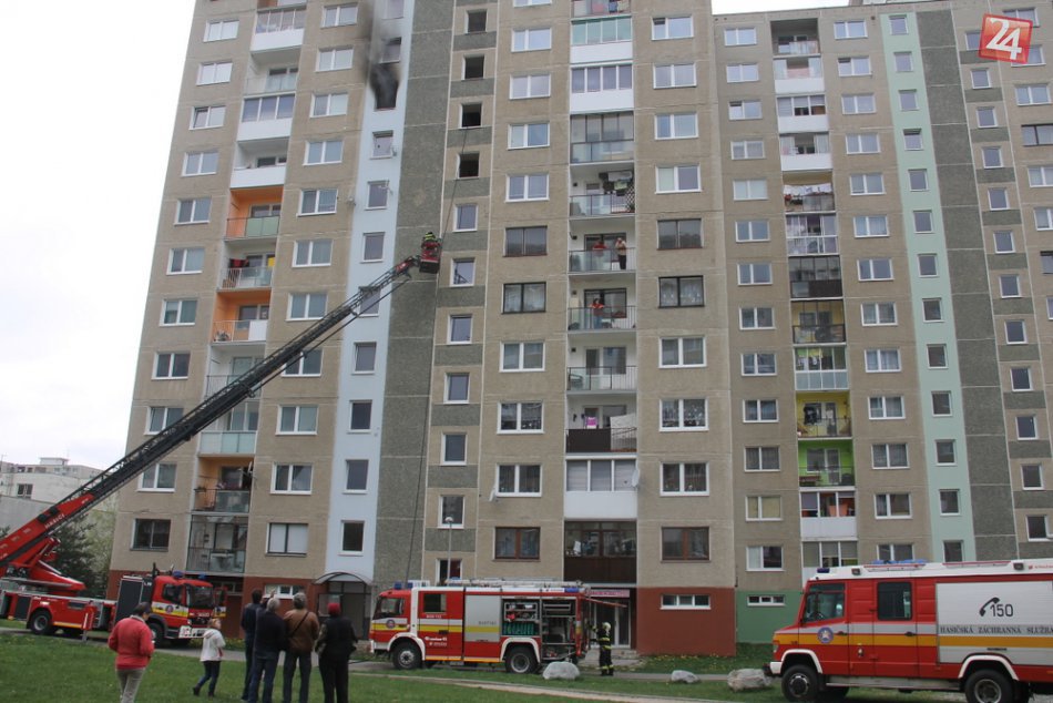 Ilustračný obrázok k článku Ohnivá dráma na sídlisku: Obyvateľov bytovky na Juhu vystrašil požiar FOTO