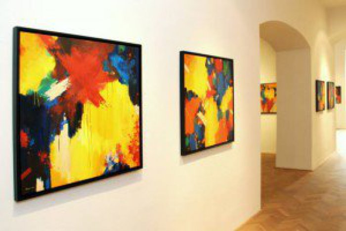 Ilustračný obrázok k článku Výstava Milana Tvrdoňa obsahuje 76 obrazov