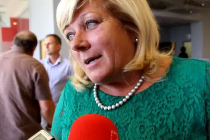 Ilustračný obrázok k článku Dojatá starostka Kováčová o liste, ktorý si našla v schránke: Okamžite som sa rozplakala!