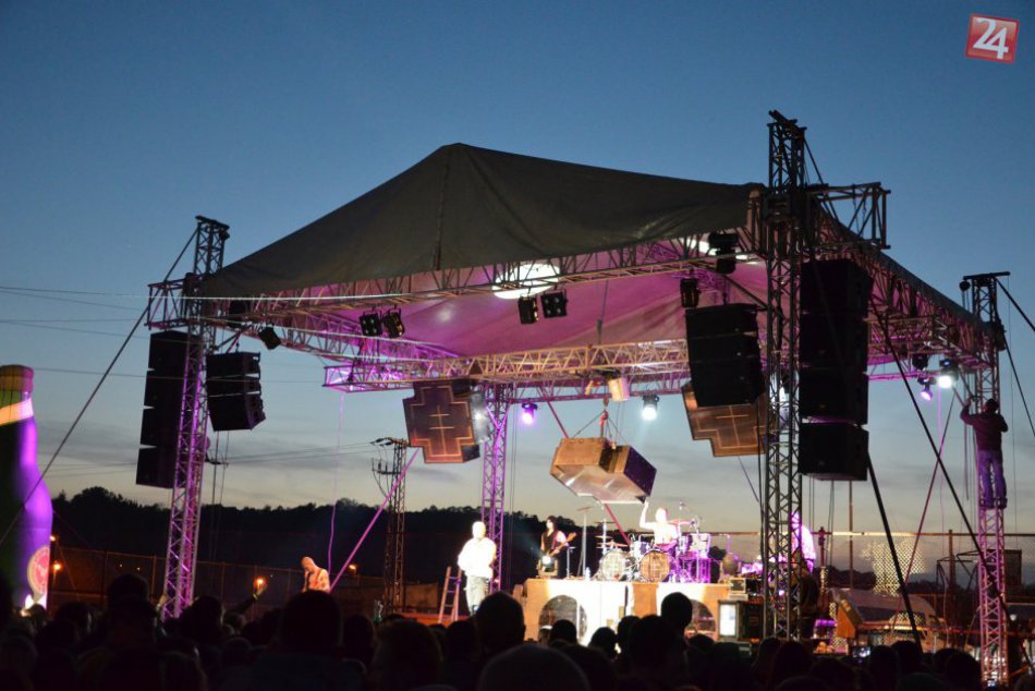 Ilustračný obrázok k článku Onedlho si v Prešove užijeme Unipo fest: Prvé mená kapiel, ktoré na akcii vystúpia!