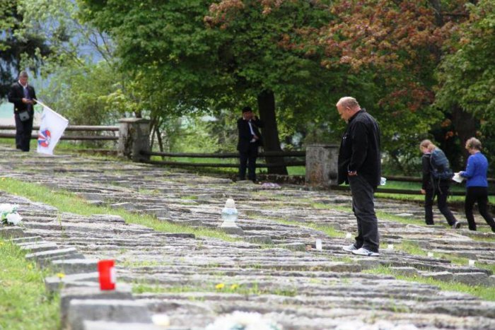 Ilustračný obrázok k článku Celé Slovensko oslávilo koniec vojny: Zverstvá fašizmus sme potlačili pred 70 rokmi