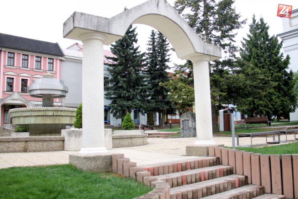 Ilustračný obrázok k článku Uzavreté turistické chodníky opäť spriechodnili: Ak sa vydáte na turistiku práve sem, bez obáv prejdete už aj po moste