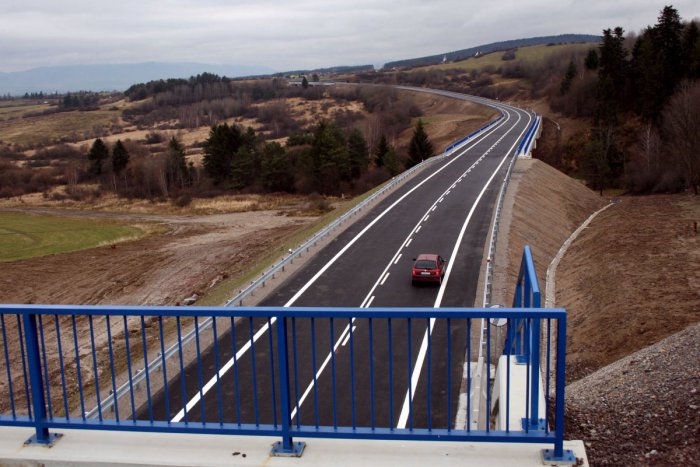 Ilustračný obrázok k článku Dobrá správa pre región: Dlho očakávaná cesta dostáva konečne podobu