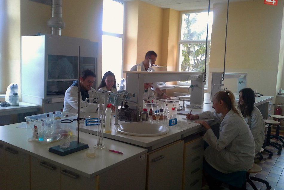 Ilustračný obrázok k článku Na „starom gympli“ moderne a efektívne