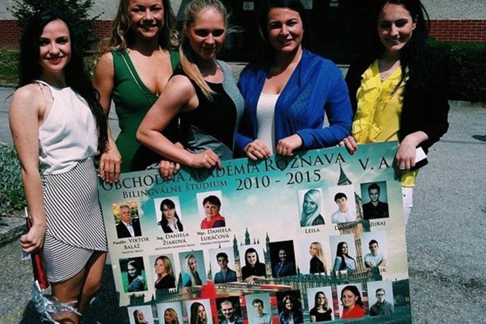 Ilustračný obrázok k článku Študenti v Rožňave sa postarali o tablá od výmyslu sveta: Aha, čo všetko sa dá vidieť vo výkladoch