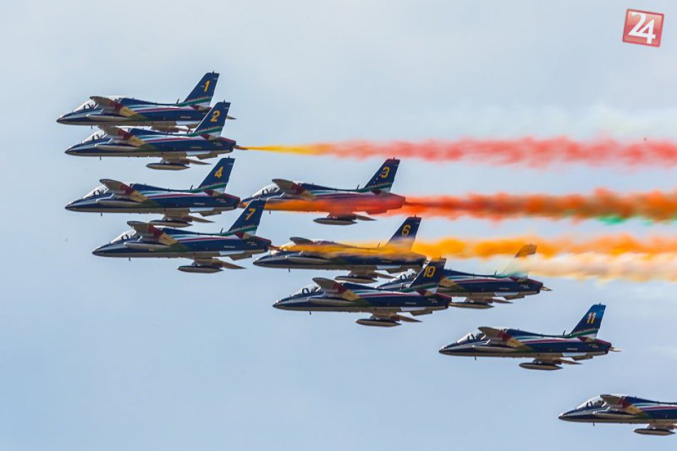 Ilustračný obrázok k článku Letecké dni vytasili ťahák ako hrom: Na oblohe nad Sliačom sa predvedie svetoznáma letka!