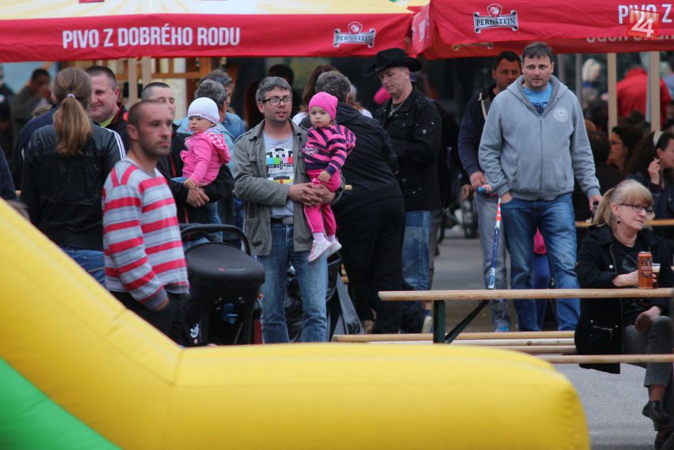 Ilustračný obrázok k článku Víno, hudba i trhy: PROGRAM Svätourbanským zoborských slávností je známy