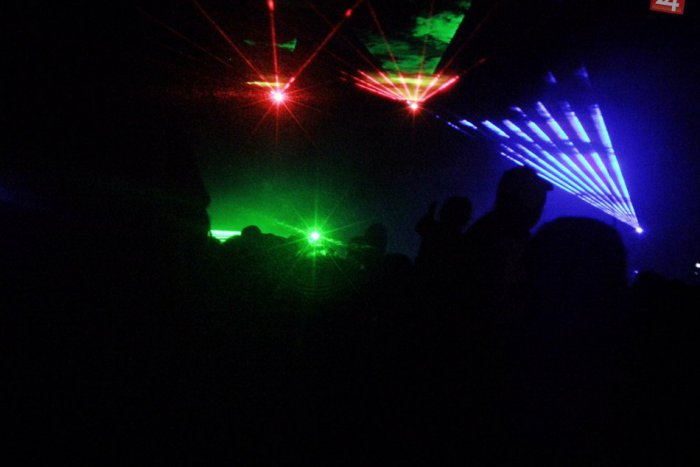 Ilustračný obrázok k článku Video: Pripomeňte si laserovú show počas vatry v Rožňave