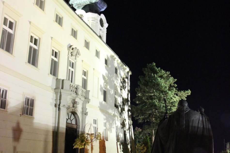 Ilustračný obrázok k článku Mesto uzatvorí Memorandum s Biskupstvom: Stanú sa z nich partneri