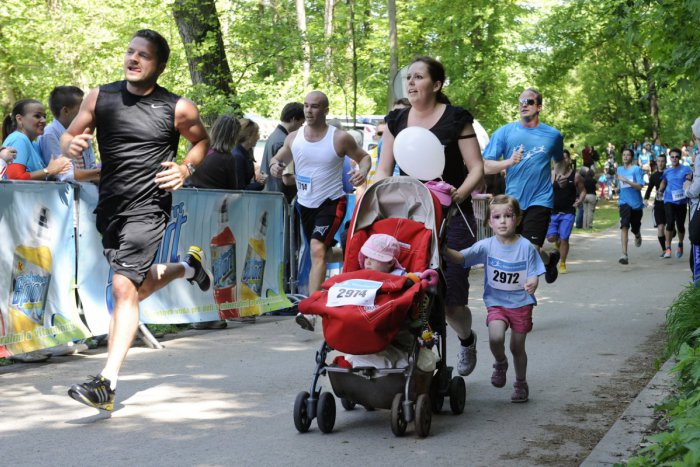 Ilustračný obrázok k článku Pre život bežala vyše tisícka ľudí: Pre dobrú vec spolu vyzbierali 4032 eur!