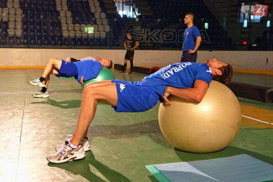 Ilustračný obrázok k článku Popradskí hokejisti zarezávajú v letnej príprave: Nový tréner má k dispozícii len mladých hráčov, mnohí odišli