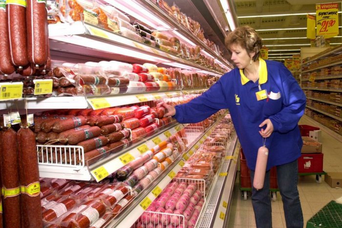 Ilustračný obrázok k článku Tento hypermarket v Michalovciach onedlho končí: Pribudnú zamestnanci v radoch úradu práce?