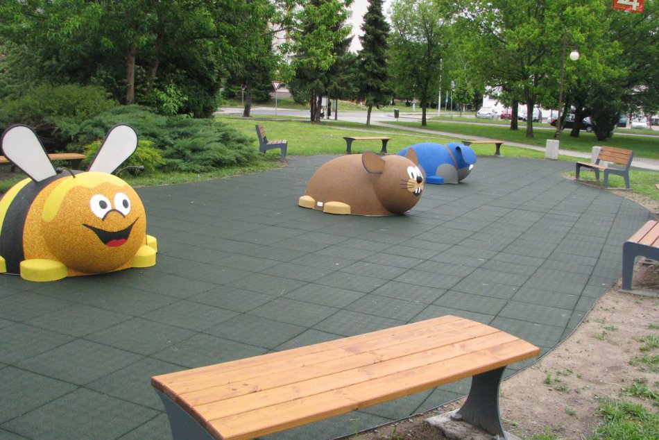 Ilustračný obrázok k článku Deti v Detve sa isto potešia: Vyskúšať si môžu nový chodník s 3D zvieratkami