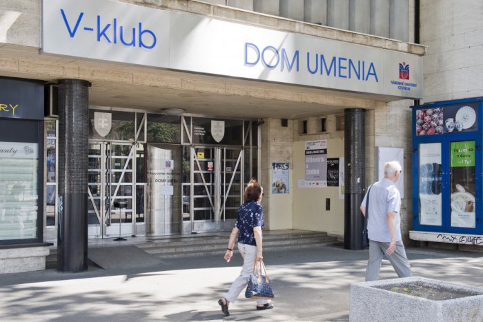 Ilustračný obrázok k článku Bratislavský vysokoškolský klub alebo "V - čko" má svoju ďalšiu publikáciu. Kniha Legenda V - klub zachytáva päťdesiat rokov jeho existencie