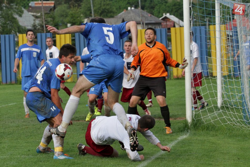 Ilustračný obrázok k článku KOMPLETNÝ PREHĽAD: Na trávnikoch to cez víkend žilo, Pohronie má dôvod na radosť