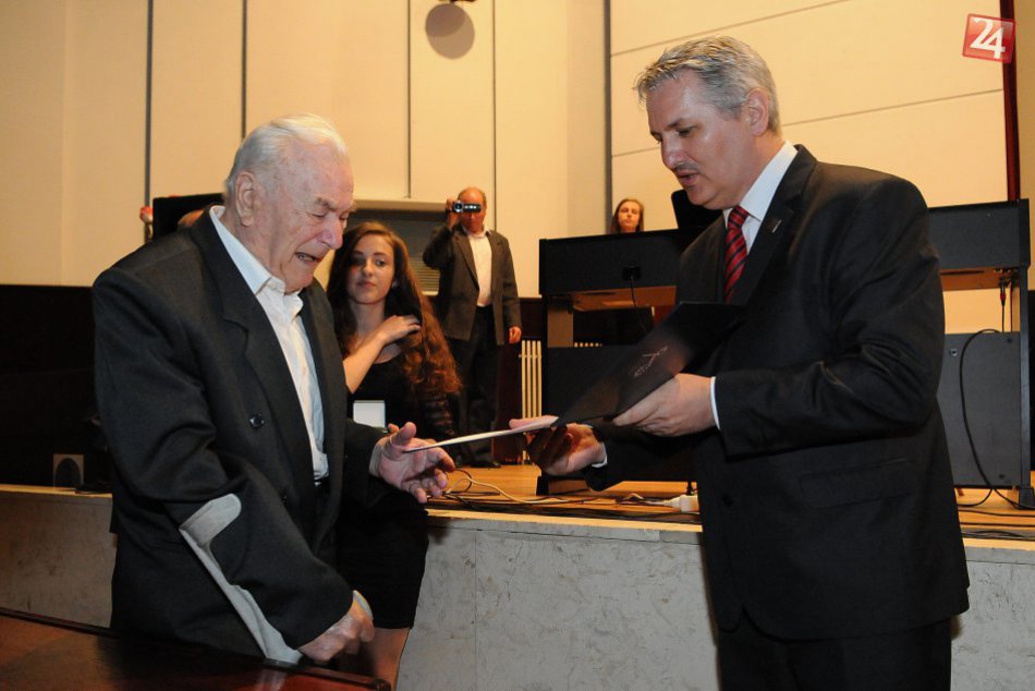 Ilustračný obrázok k článku Zaslúžili sa o našu slobodu a demokraciu: V Poprade ocenili veteránov protikomunistického odboja