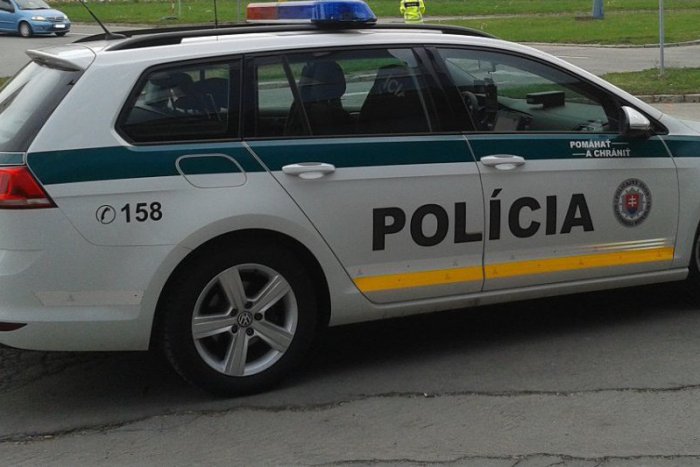 Ilustračný obrázok k článku Mladíka (27) s tínedžerom (16) môže po zistení rožňavských policajtov hanba fackovať!